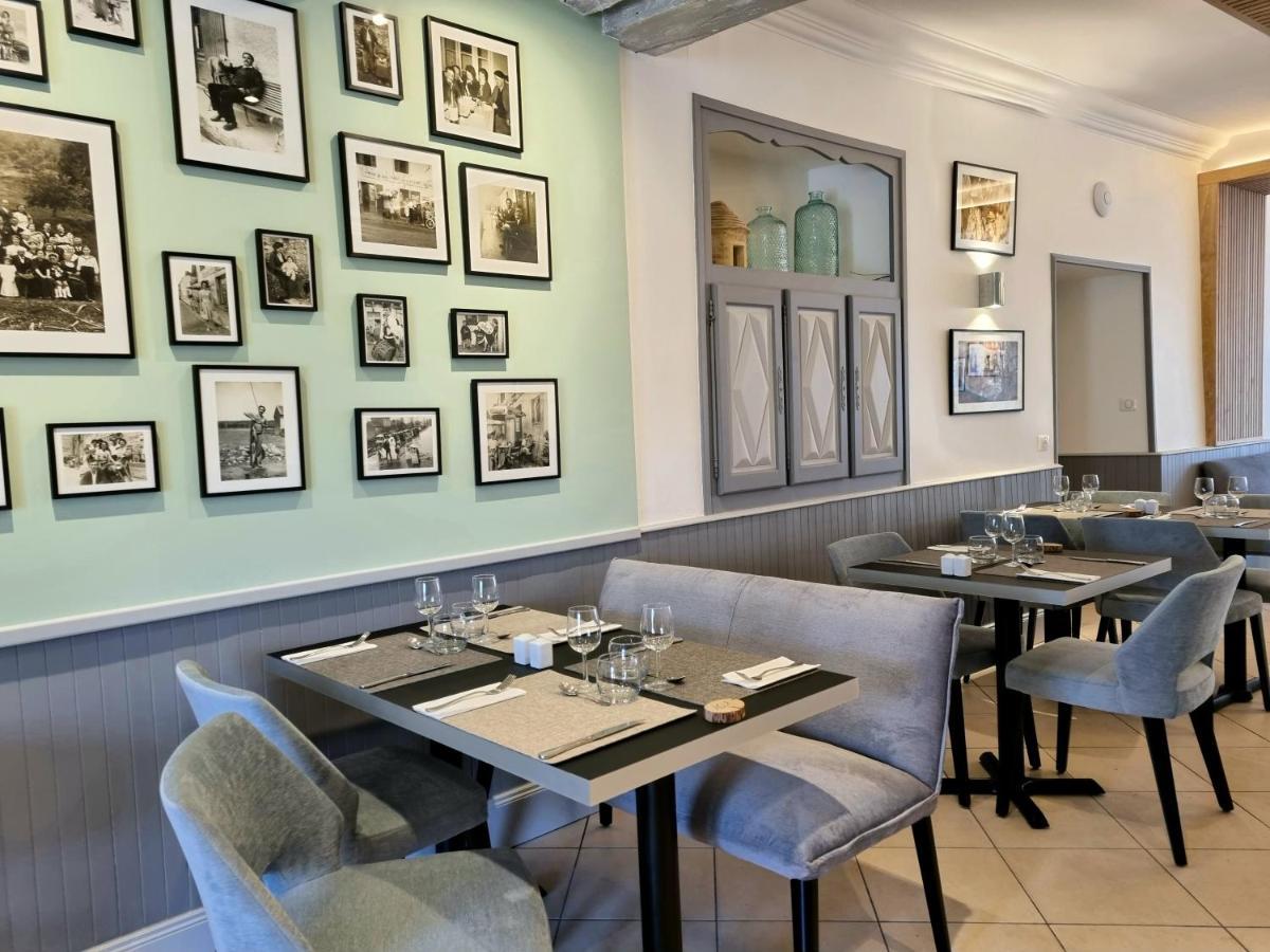 Logis Hotel Archambeau Thonac 외부 사진